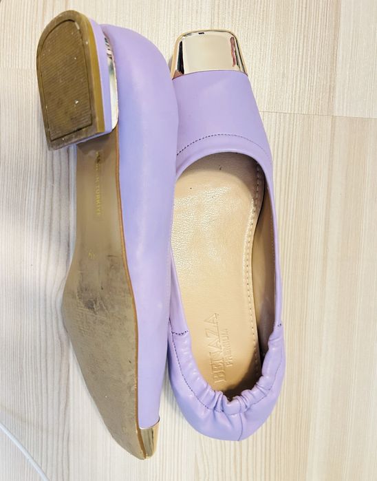 Balerini/pantofi soft cu varf patrat auriu din metal. Marimea 39