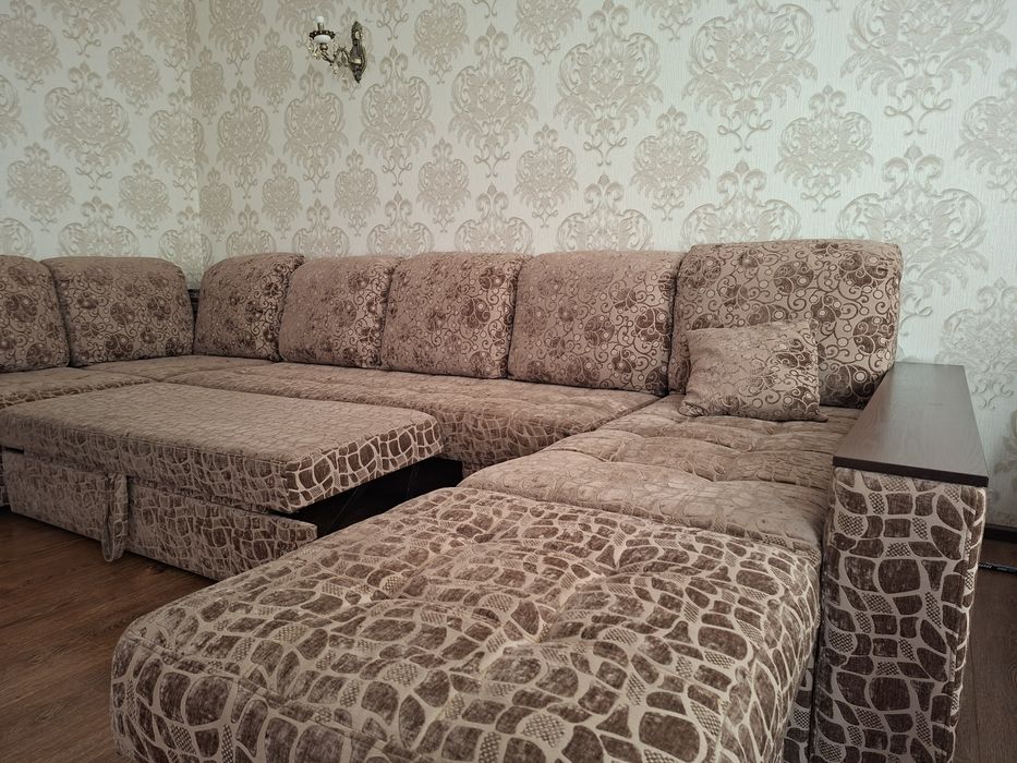 Продается раскладной Диван