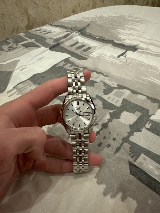 Часы наручные Seiko