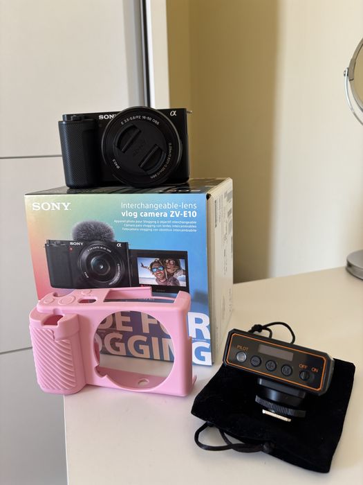 Camera video Sony ZV-E10 | Obiectiv + Accesorii