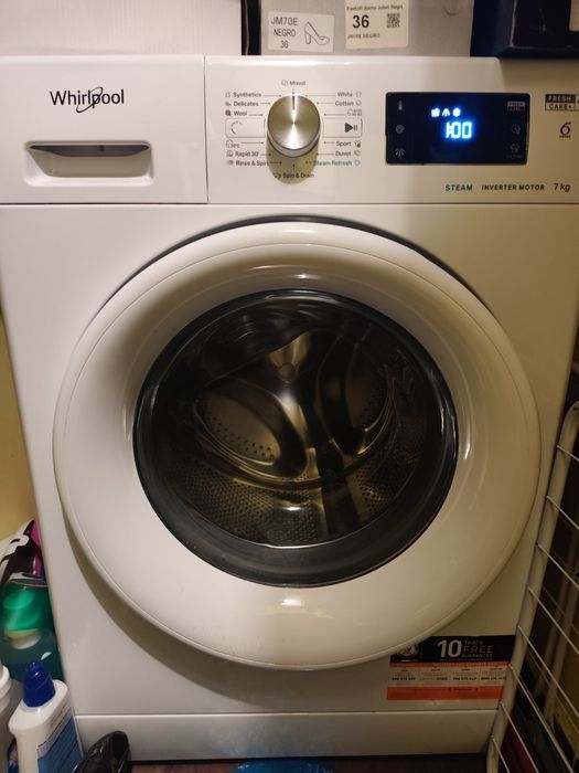 Пералня  whirlpool 6sense