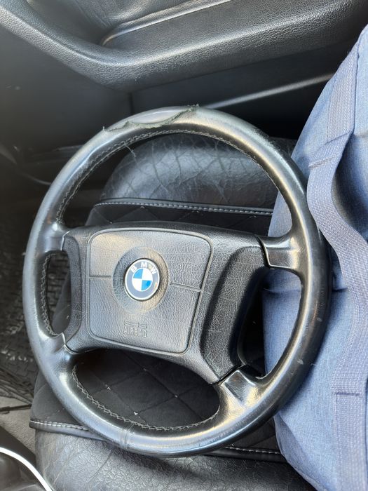 Руль bmw e34 рест продам
