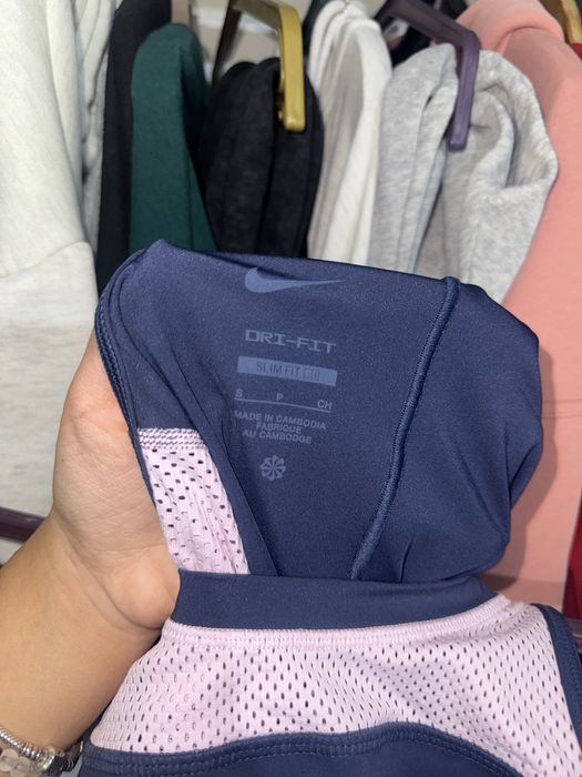 Теннисное платье nike