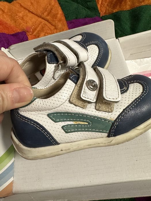 Детская обувь