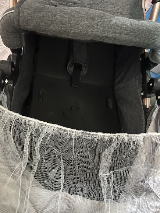 Продам детскую коляску