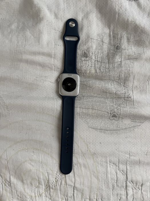 Часовник apple watch 44mm