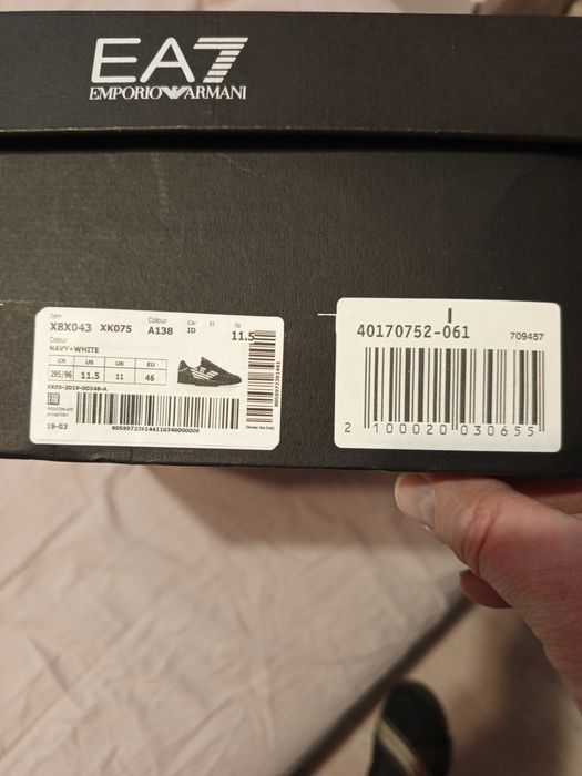 EA7 Emporio Armani сникърси 46 номер