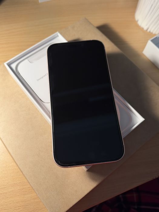 IPhone 15 Pink Розовый 256GB