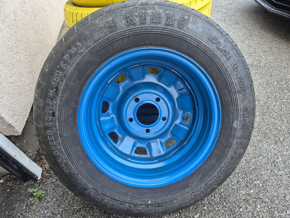 Патерица 5х130/16 195/70/16 резервна гума 5x130/16