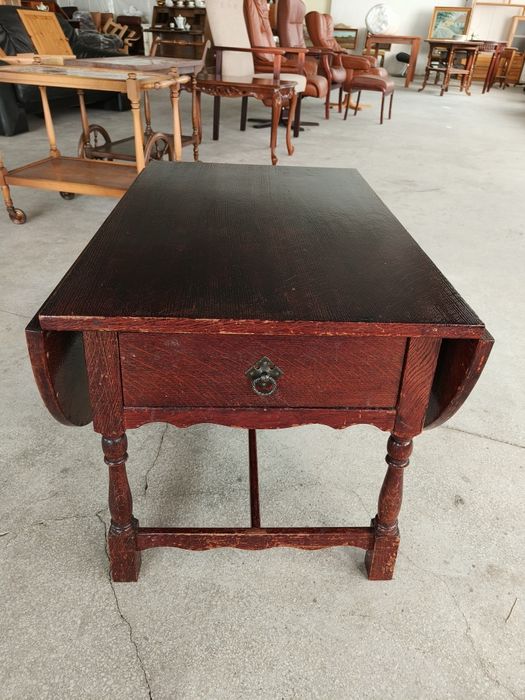 Разтегателна холна маса