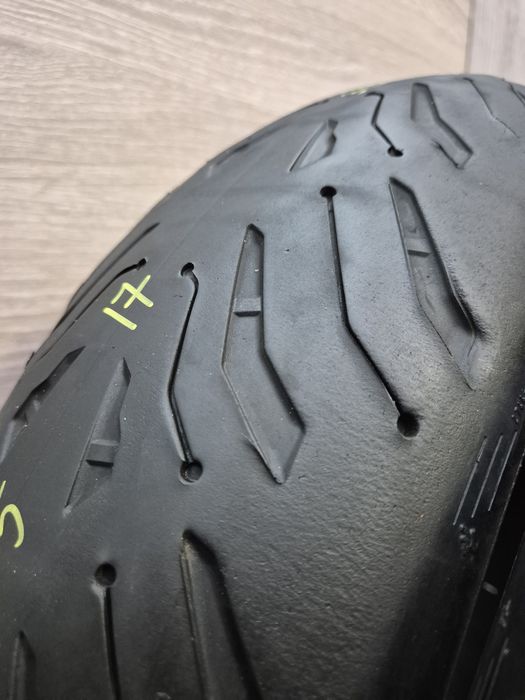 Set anvelope moto 120 70 17 cu 180 55 17 Michelin Road6 dot 2023