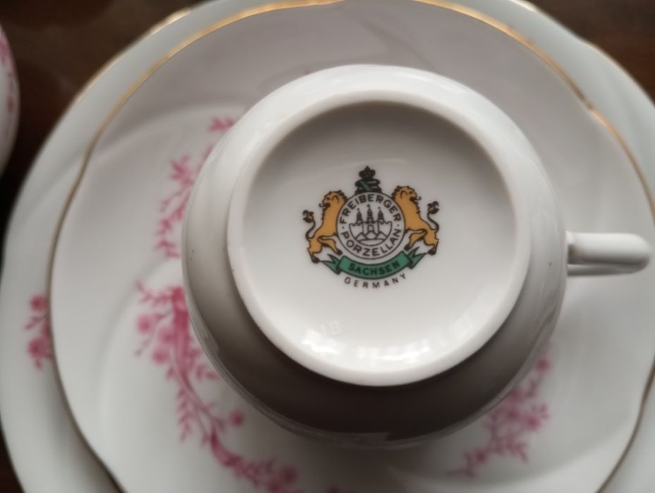 Продам чайный сервиз