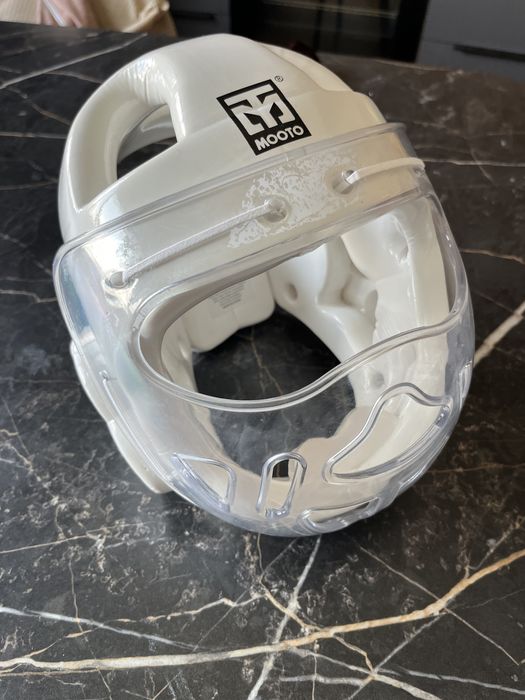 шлемы для бокса и тэквондо