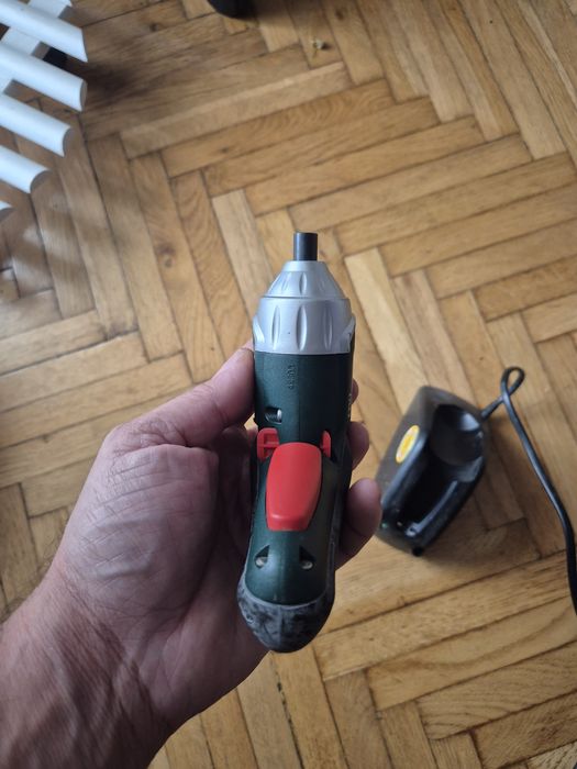 Surubelnita electrica Bosch ixo