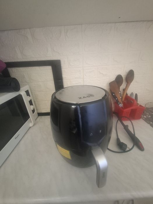 Oala electrica se vinde