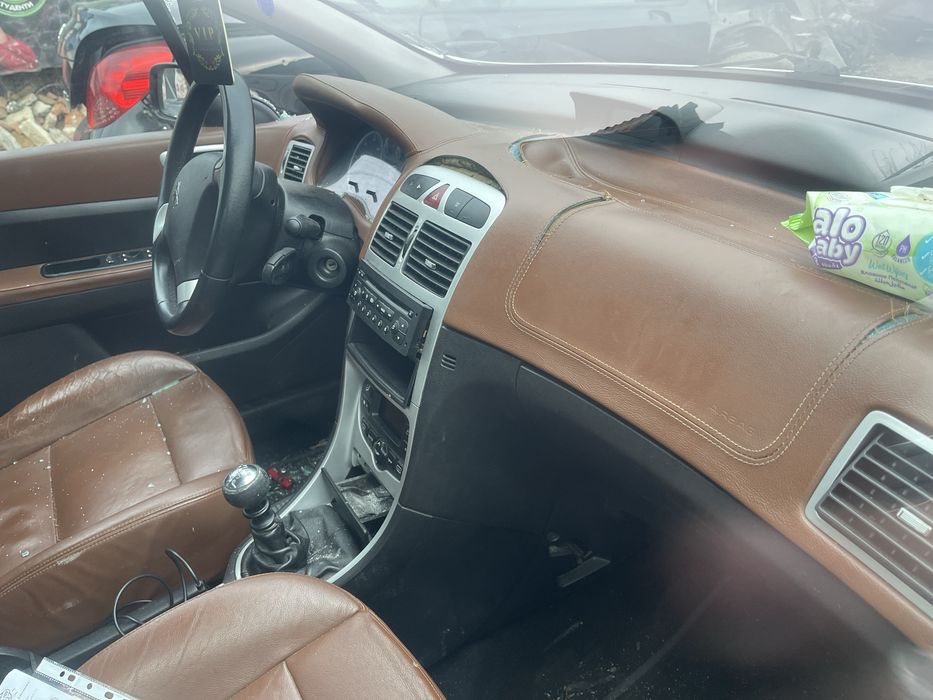 Peugeot 307 2.0 hdi на части