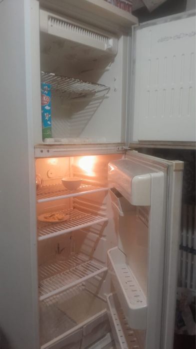 Холодилник болшая