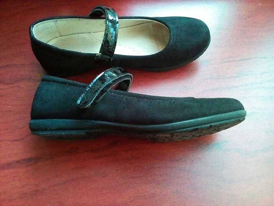 Туфли для девочки.