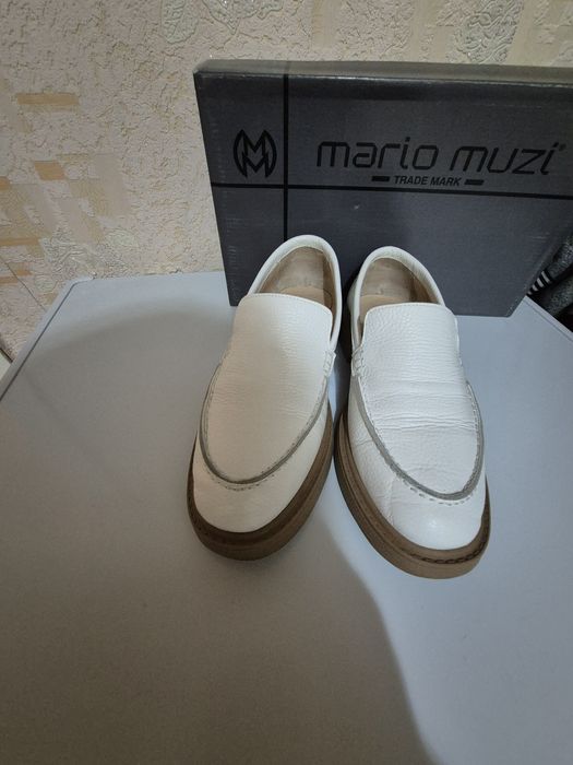 Женская обувь . Кожаная