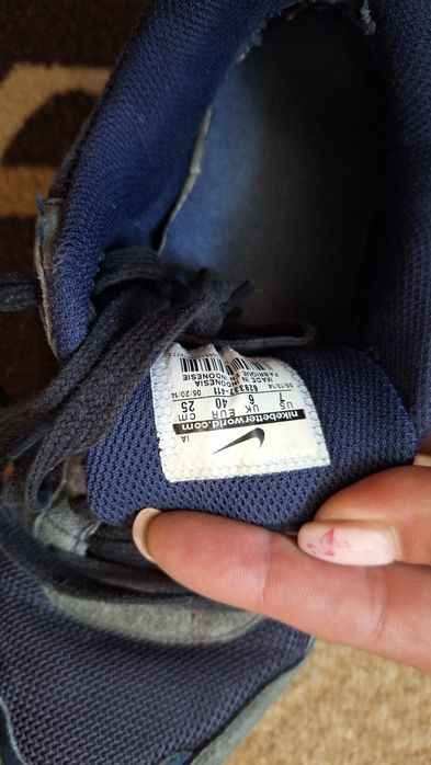 Маратонки Nike 39н