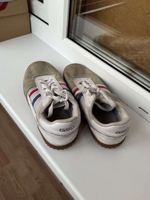 Продам предаторы адидас