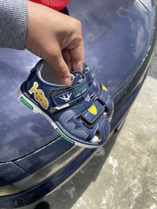 Сандали на мальчика