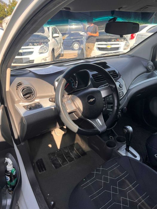 Spark 2022 avtomat boshiga 300$