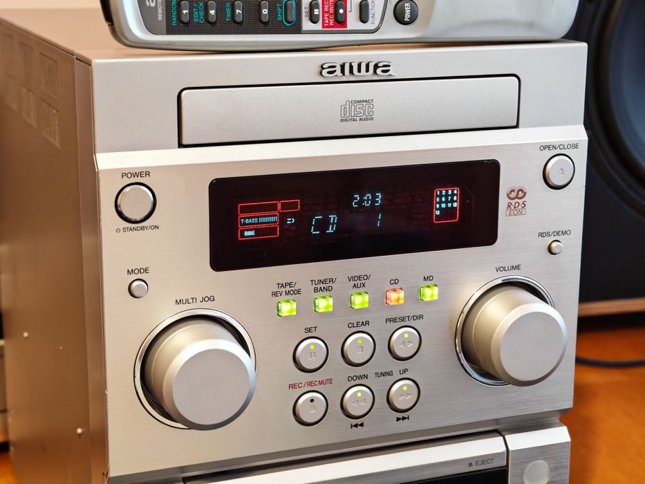 Aiwa XR-M10. Sistem audio top. Se vinde fără boxe. Preț fix !