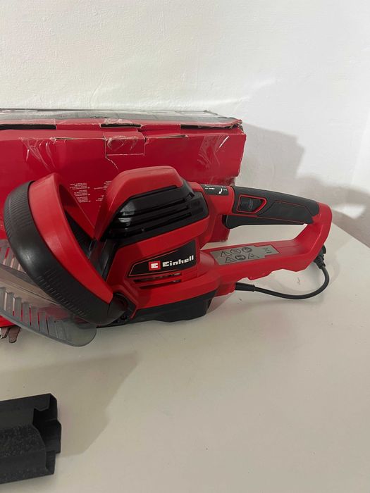 Einhell GE-EH 7067 – Foarfecă electrică pentru gard viu, 700 W, lamă 670 mm