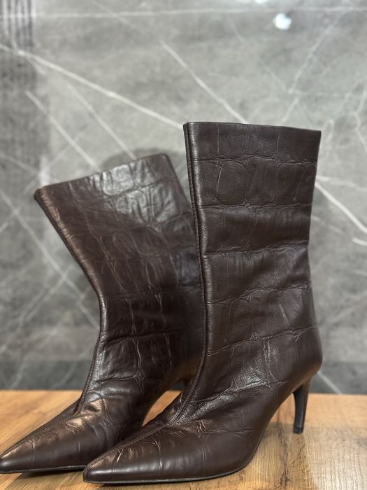 Стильные кожаные ботильоны от Massimo Dutti