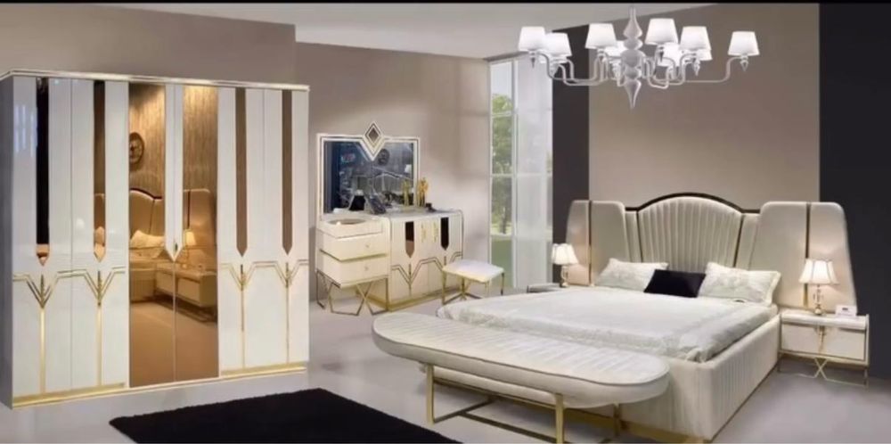 Спальный гарнитур