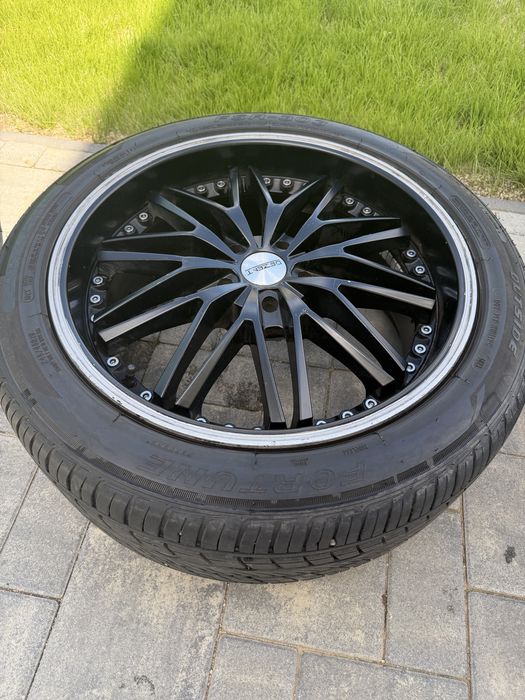 jante negre  si anvelope  R 19