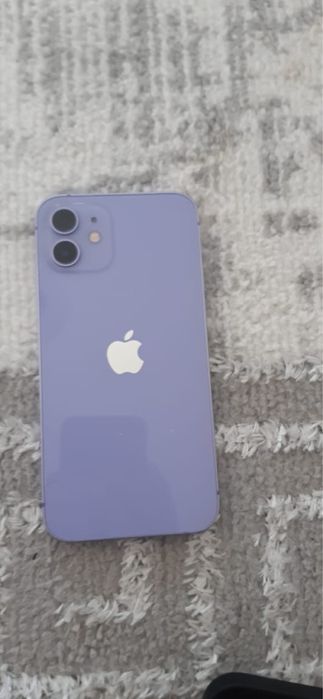 iPhone 12 в хорошем состоянии 74 ёмкость 64 гига