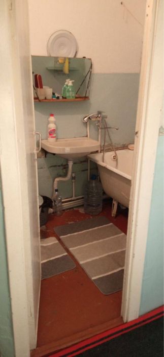 Прадаётся 1х 3микрарайоне