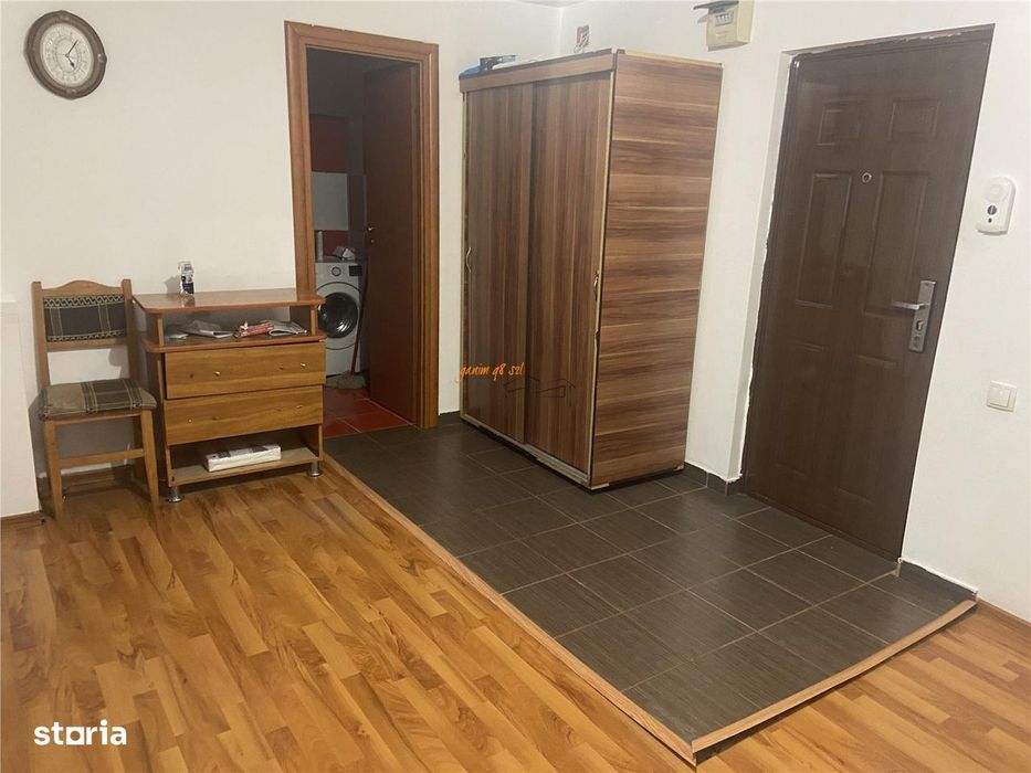 Garsoniera de vanzare , zona Spitalul Judetean Focsani , 28 mp , decom — fotografia 1