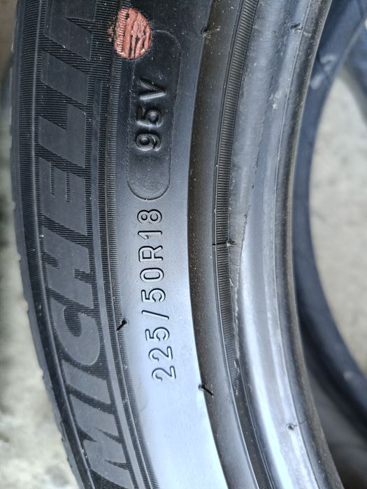 Летни гуми -18цола -225/50-1бр.-70лв."MICHELIN"