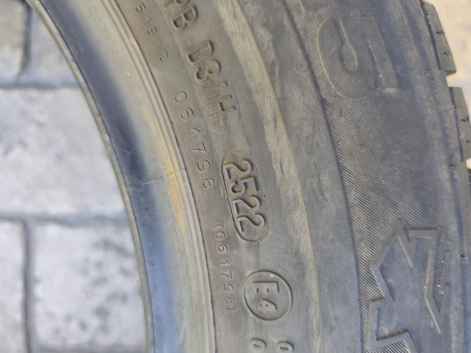 Зимни гуми Continental 185/65/15 dot 22