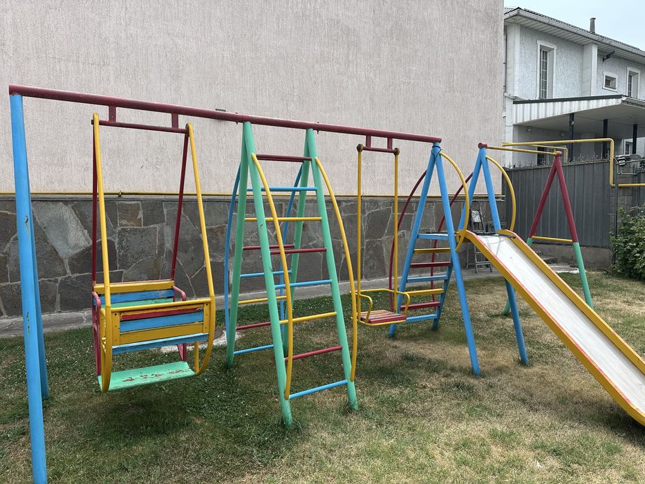 Продам детскую площадку