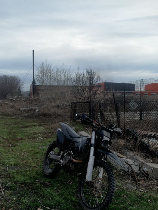 Продам avantis эндуро