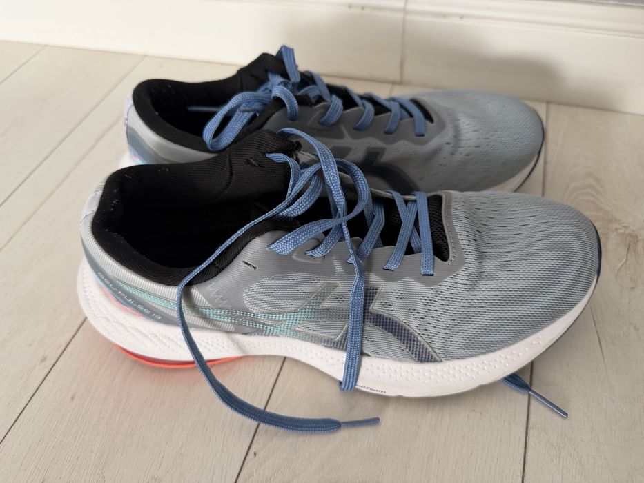 Кросовки Asics 40 размер