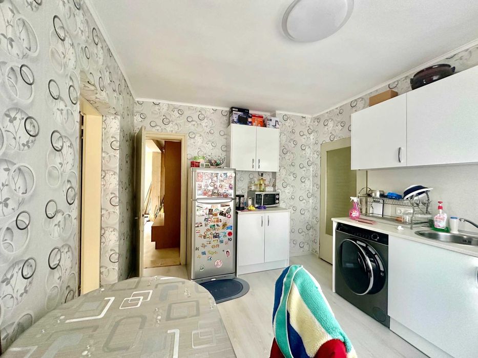 Дава се под наем Етаж от къща в София, Драгалевци - 106 кв.м за 600 € - Снимка #1