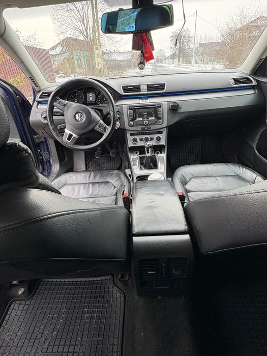 Vând Passat b6 sedan