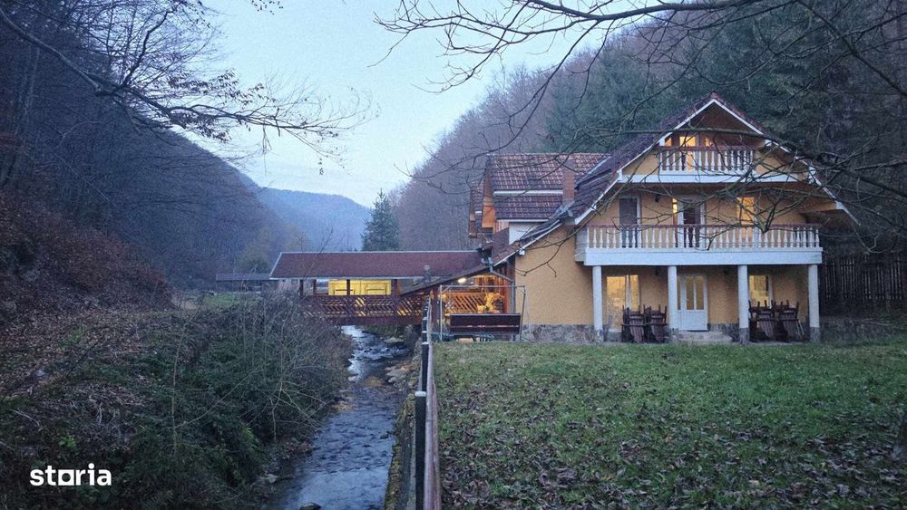 Casa/Pensiune,doua imobile „intr-unul singur” de vanzare,Bratca