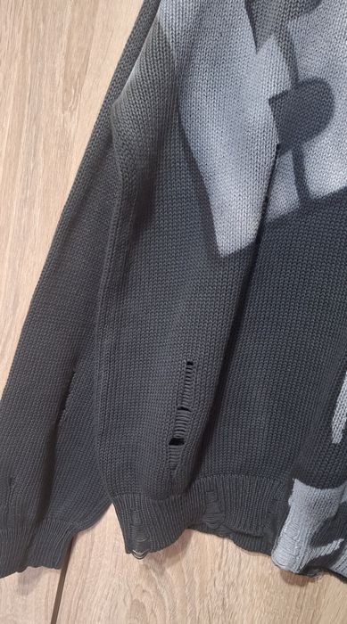 Pink Queen, Bukezy блузи