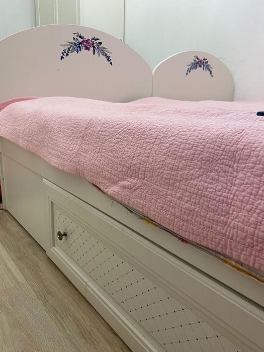 Односпальные кровати