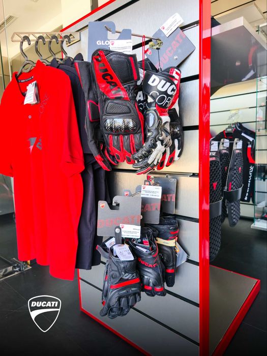 Оригинальная экипировка, одежда и аксессуары Ducati