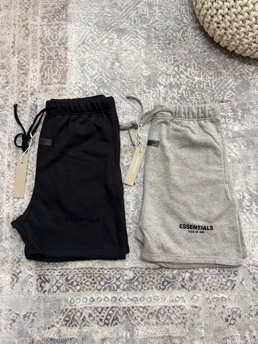 Pantaloni scurti Essentials / Premium