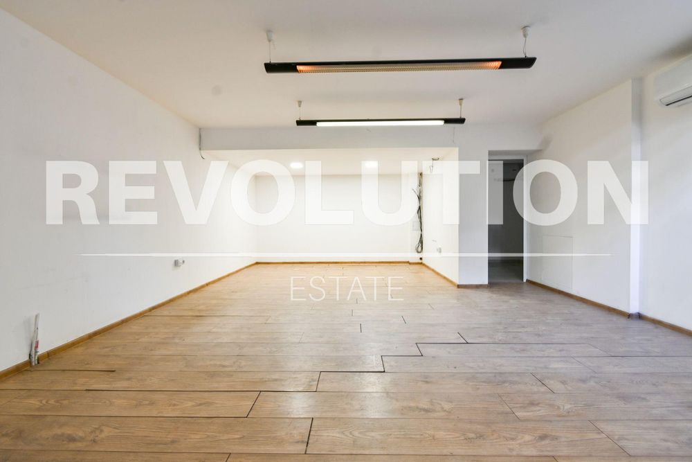 Офис в ж.к. Студентски град.