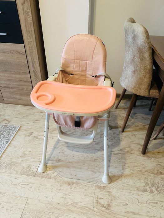 Бебешки стол за хранене