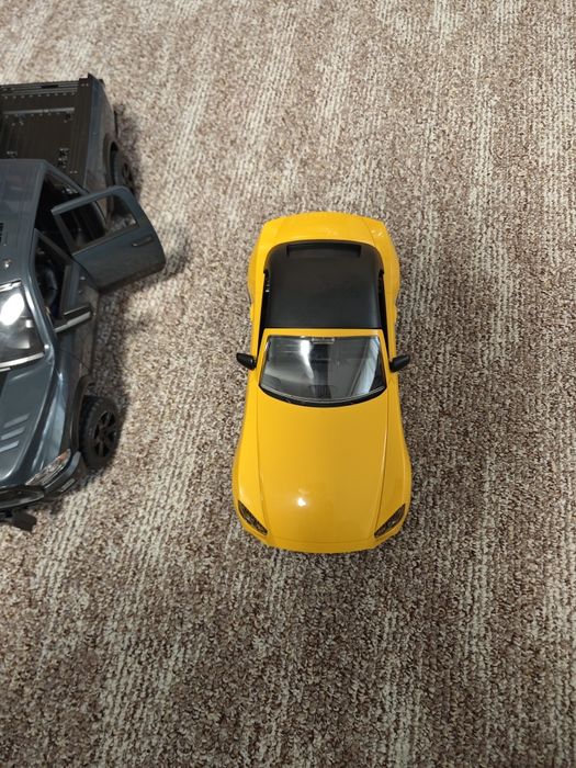 Mașinuțe de jucărie